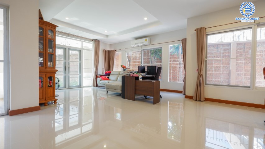 *****บ้านเดี่ยวมือสองย่านนนทบุรี ม.ลัดดารมย์ ราชพฤกษ์-รัตนาธิเบศร์2 #หลังมุม เนื้อที่กว้างขวางสุดถึง 72.1 ตร.ว. ฟังก์ชัน 4 ห้องนอน 5 ห้องน้ำ 2 ที่จอดรถ บ้านสวยพร้อมอยู่ ทำเลดี  ติดถนนราชพฤกษ์ ใกล้ทางด่วน "แจ้งวัฒนะ-งามวงศ์วาน"